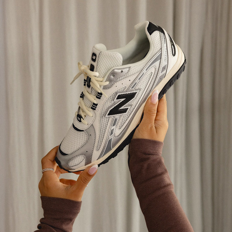 New Balance 204L