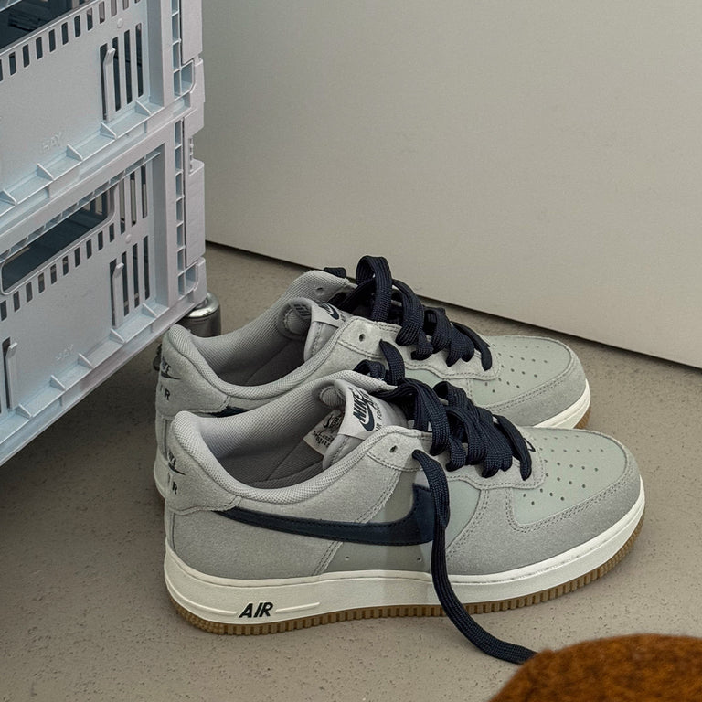 Nike Air Force 1 '07 onfeet