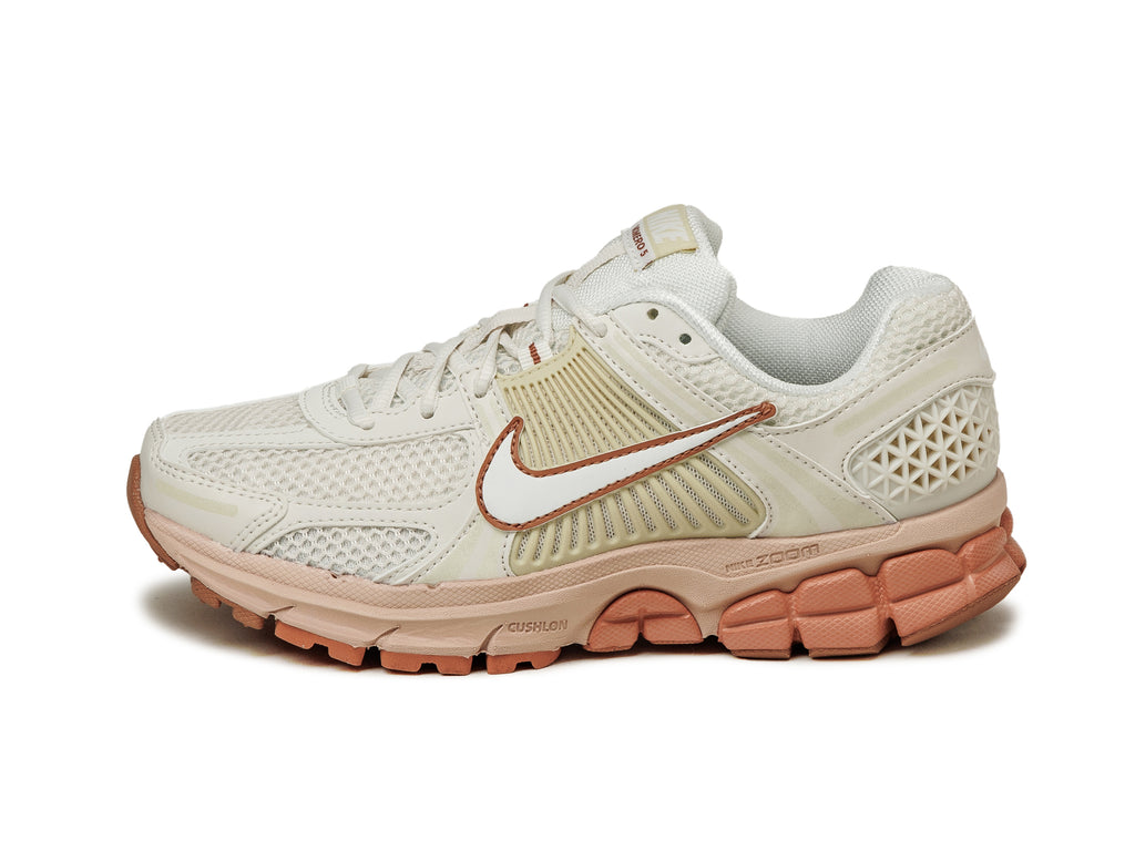 Nike Wmns Zoom Vomero 5
