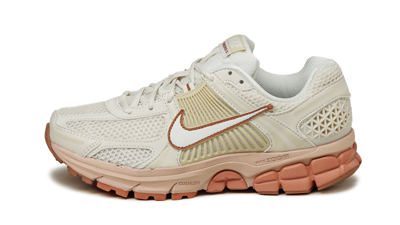 Nike Wmns Zoom Vomero 5 Sneaker » Buy online now!
