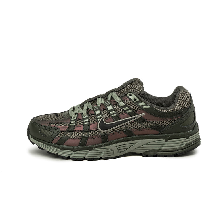 Nike Wmns P-6000 SE