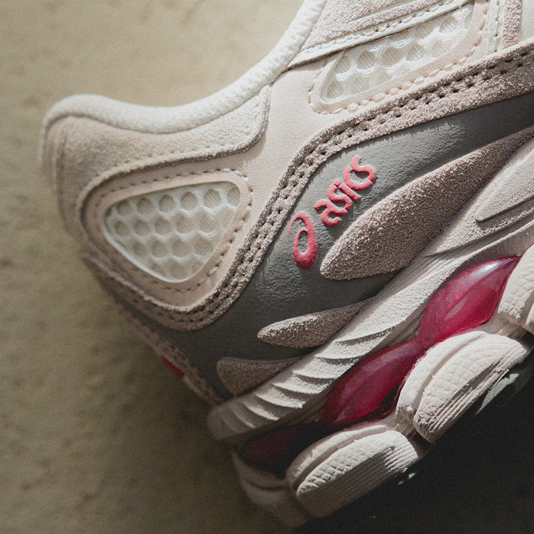 Asics GEL-NYC onfeet