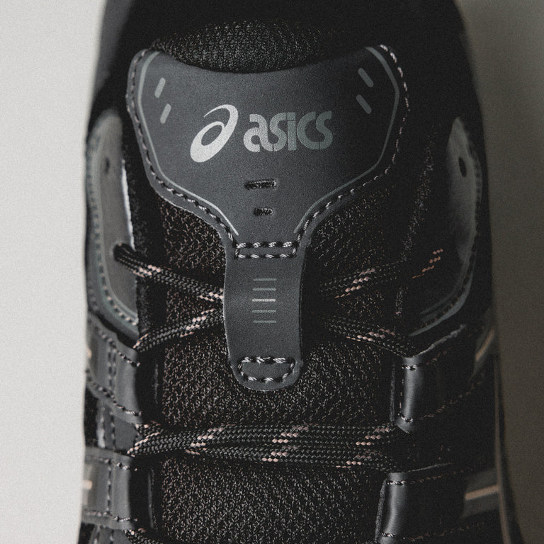 Asics GEL-Nunobiki onfeet