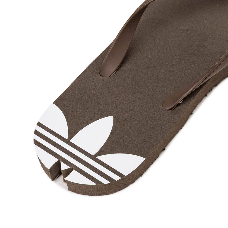 Adidas	Adi Sun Slides W - 39 / Earth Strata / Earth Strata / Footwear White - 4