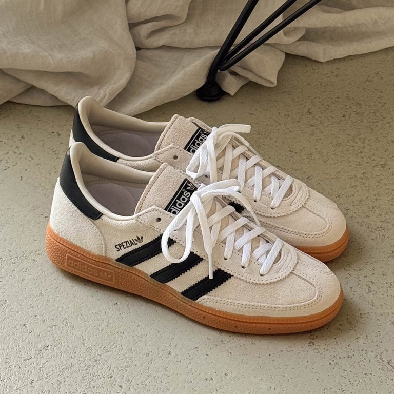 Adidas Handball