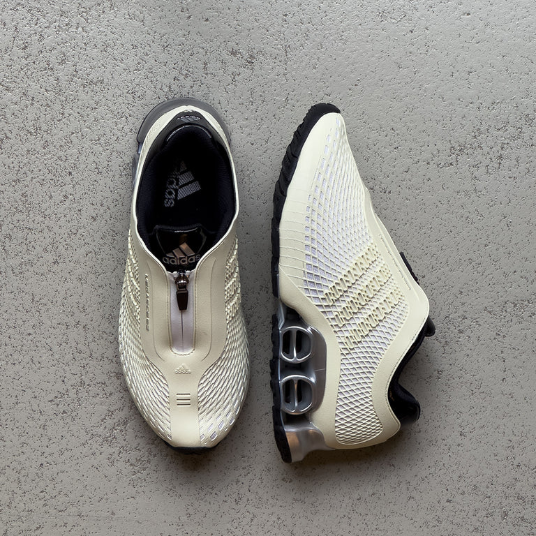 Adidas Megaride S2 onfeet