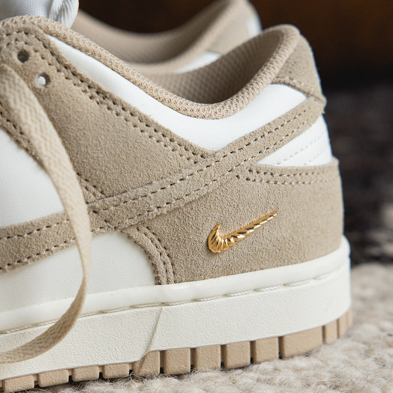 Nike Wmns Dunk Low onfeet