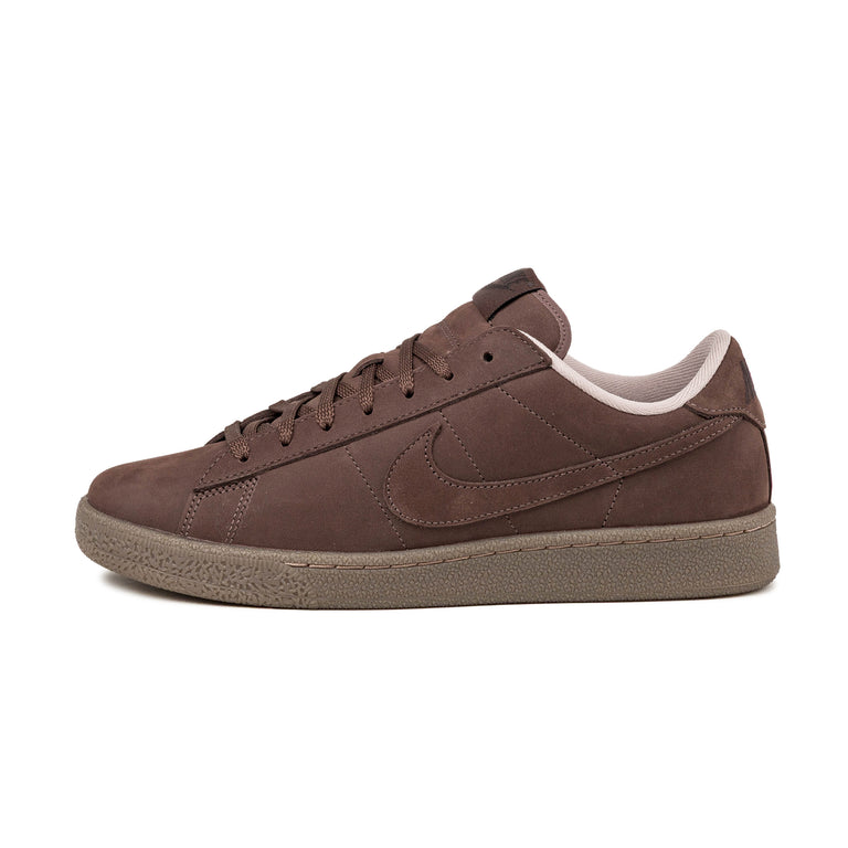 Nike	Tennis Classic CS - 40 / Maroon / Gum - 1
