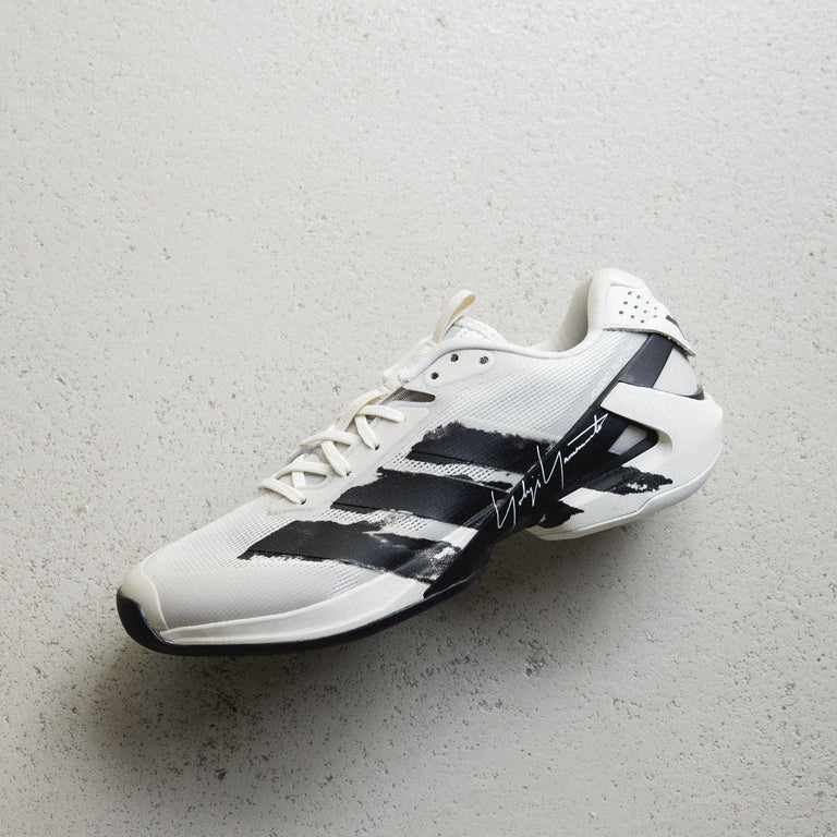 Adidas Y-3 adizero Ubersonic 5M onfeet