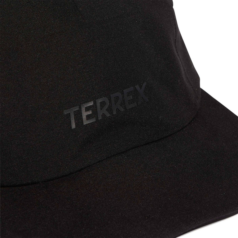 Adidas	Terrex Xperior Climaproof Cap onfeet