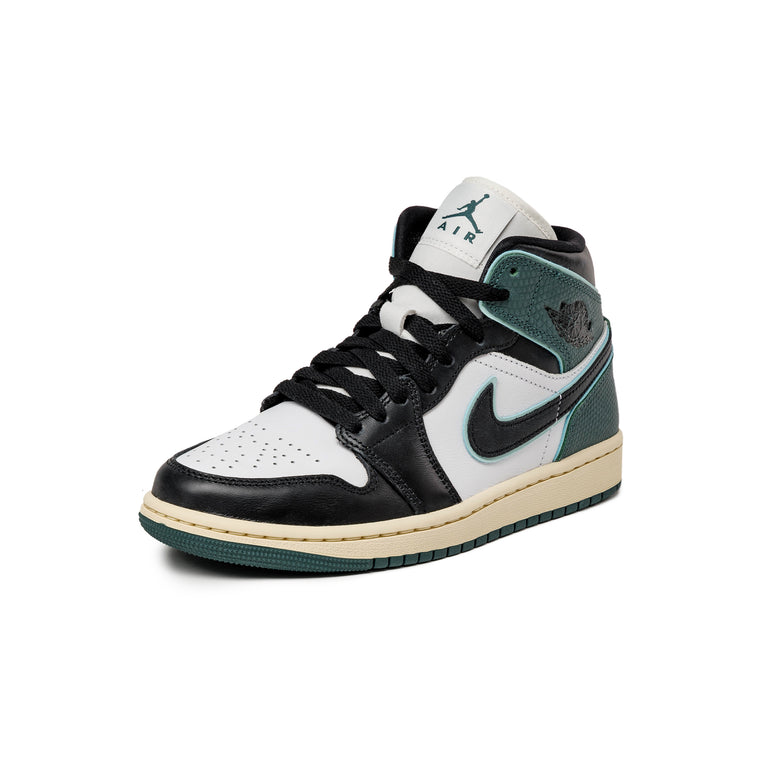 Nike Wmns Air Jordan 1 Mid SE