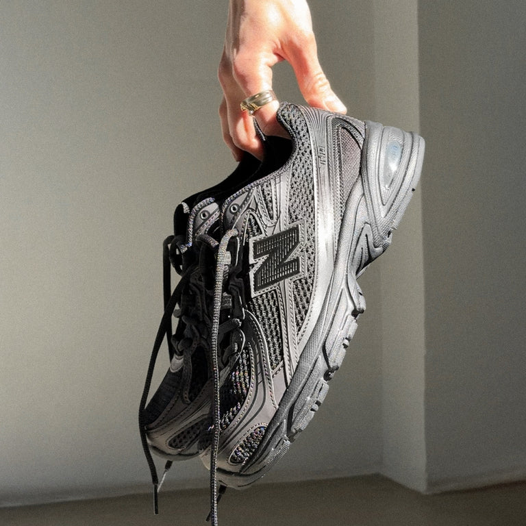 New Balance U740BO2 onfeet