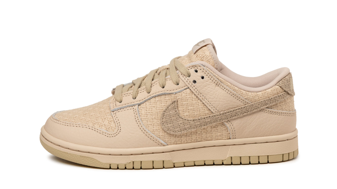 ★NIKE★ Dunk Low W Ghost Platinum Tint Summit White HF19850 Nike Wmns Dunk Low Sneaker » Buy online now!