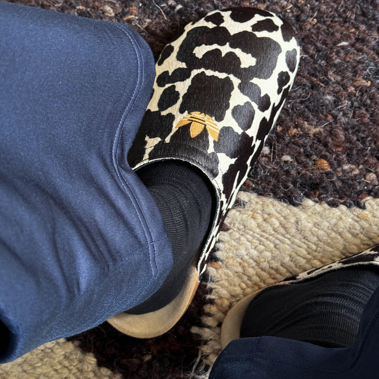 Adidas Adimule *Cow* onfeet
