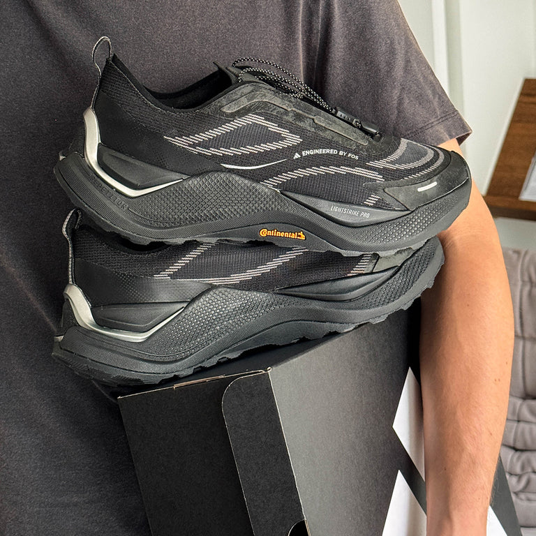Adidas Holo Peak onfeet