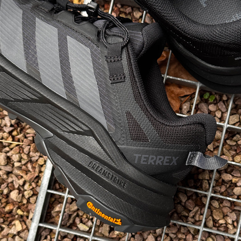 Adidas Terrex Freehiker SL *GORE-TEX* onfeet