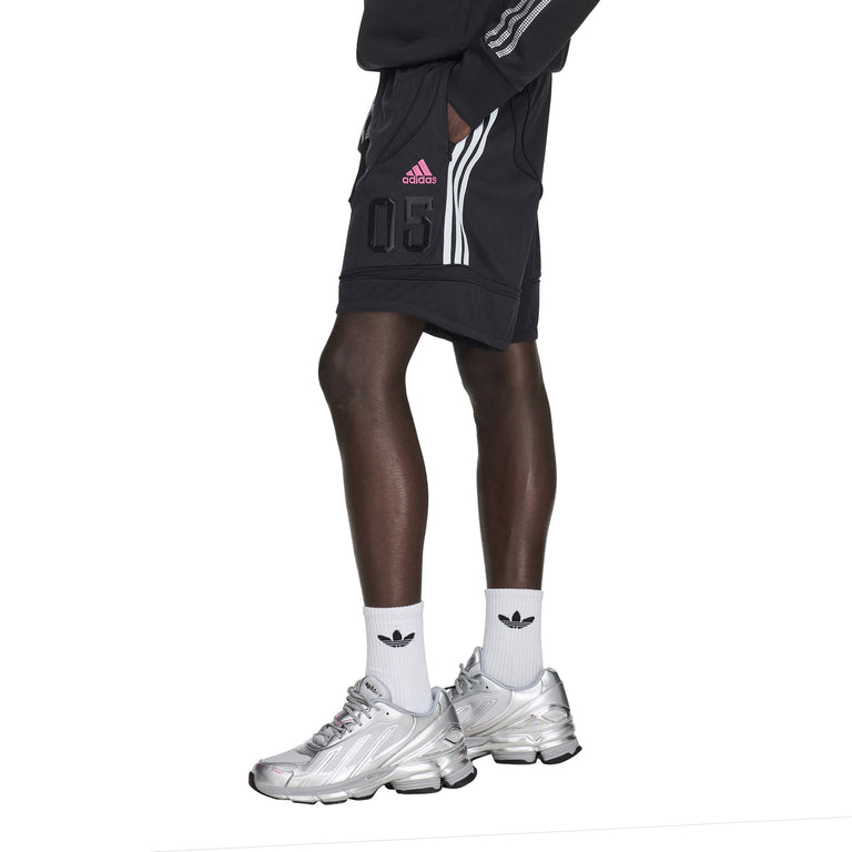 Adidas	x SP5DER Short - L / Black - 4