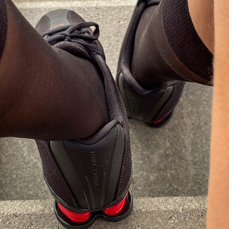 Nike Wmns Shox Z onfeet