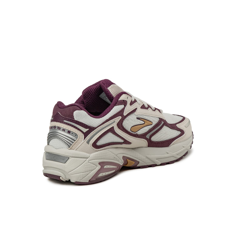 Brooks Adrenaline GTS 4