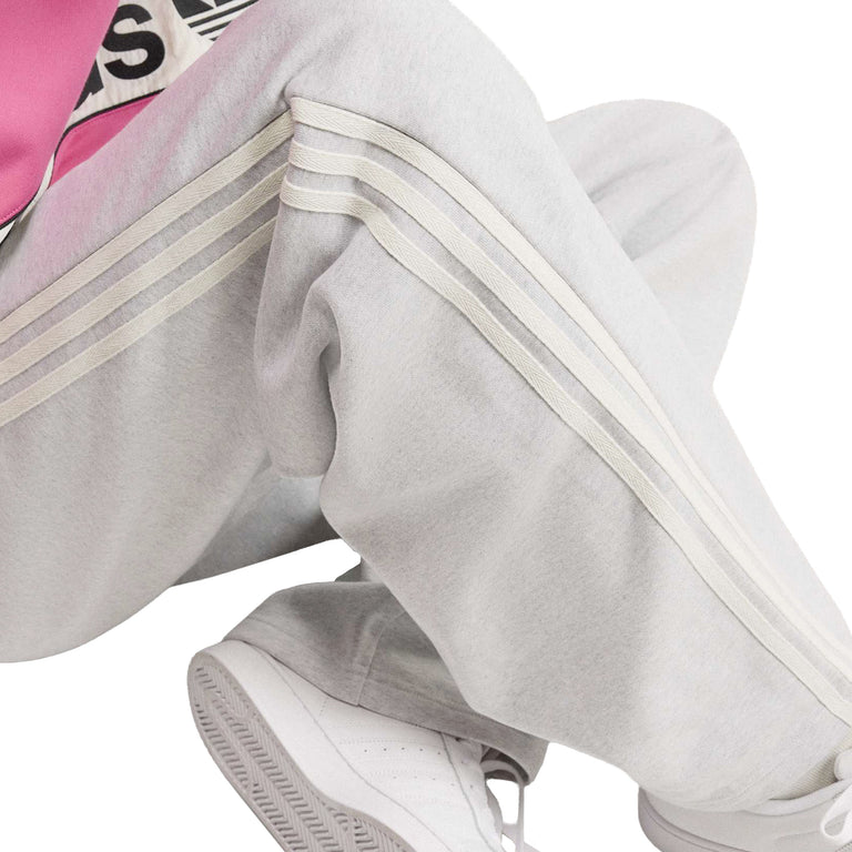 Adidas adiSignature Fleece Sweat Pants - XL / Light Grey Heather / Off White - 2
