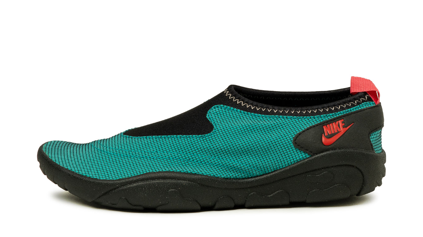 Nike Aqua Turf Sneaker » Buy online now!