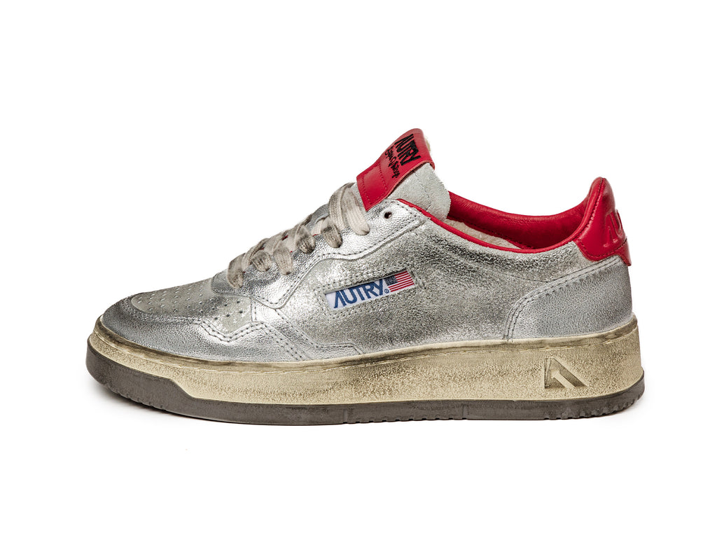 【送料&関税込】Autry Medalist Super Vintage Sneakers Autry Medalist Burn *Super Vintage* Sneaker » Buy online now!