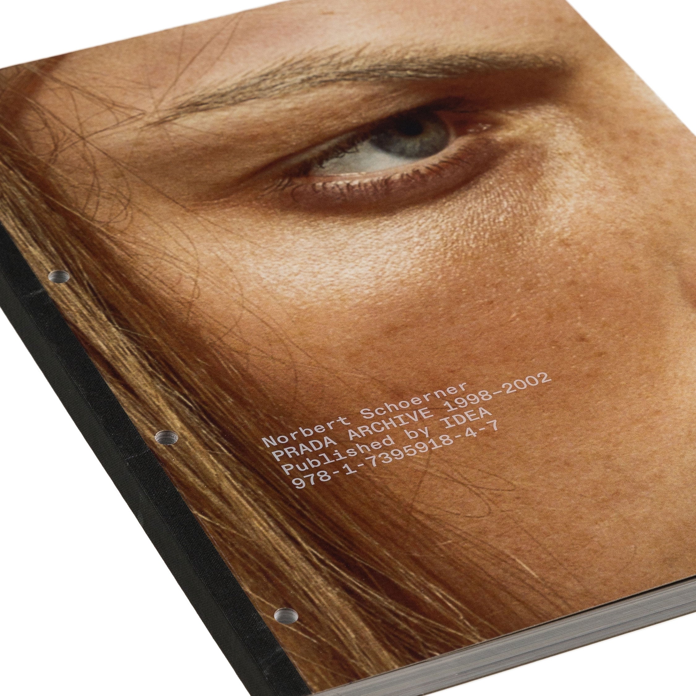 希少 サイン入り 写真集 PRADA ARCHIVE 1998‒2002 Prada Archive 1998-2002 - Terranova