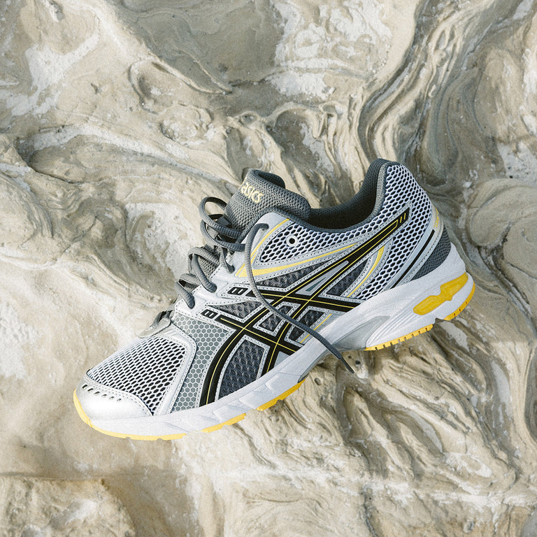 Asics GEL-DS Trainer 14 onfeet