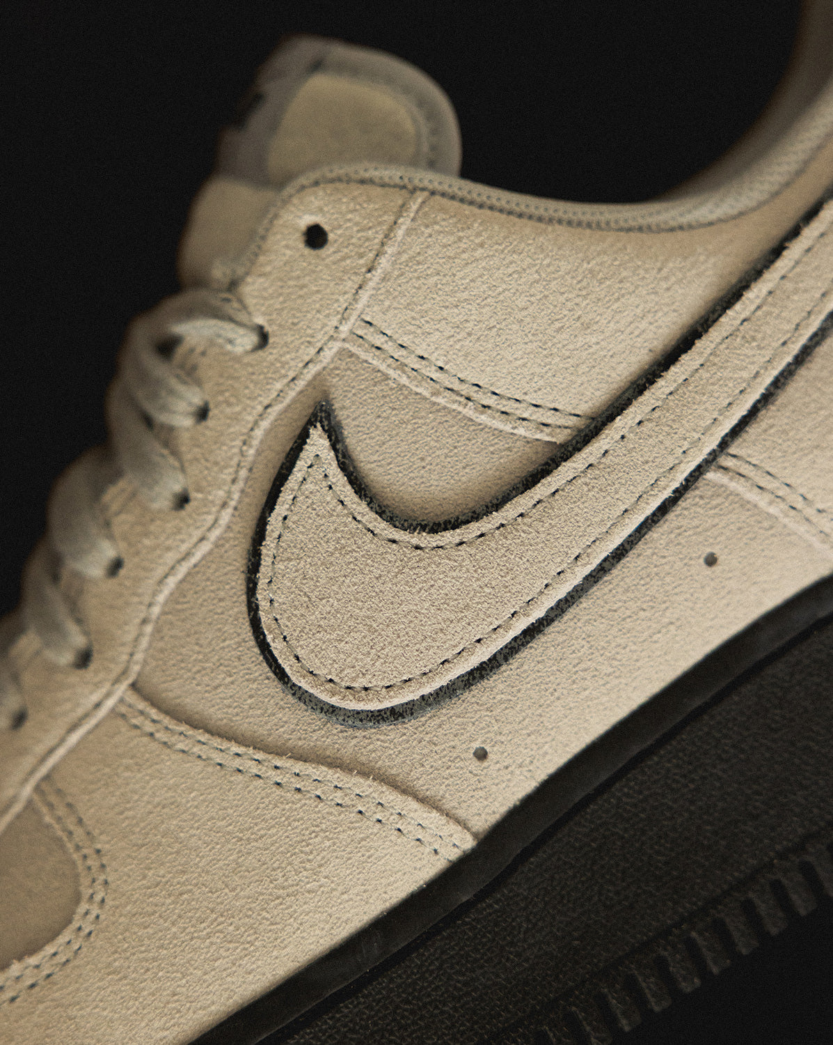 nike air force 1 07 grey tick