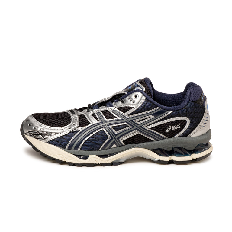Asics kaufen Entdecke die Kollektion