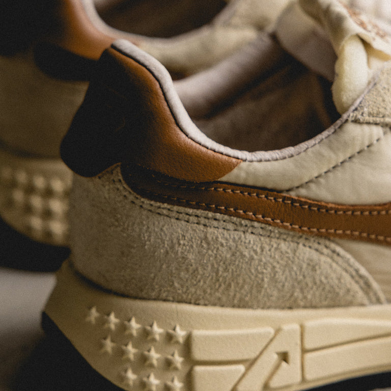 Autry Reelwind Low *Suede / Net* onfeet