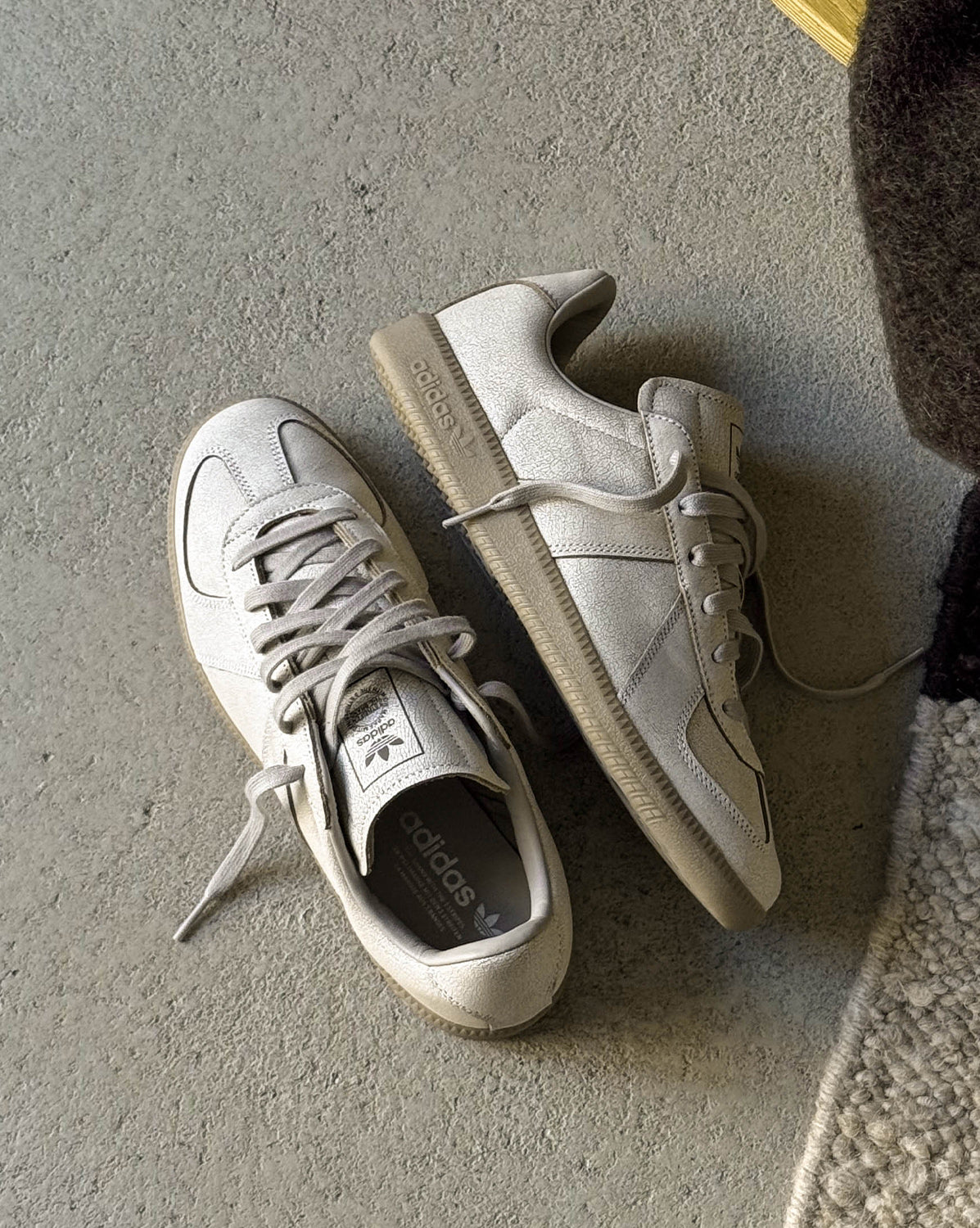 adidas shoes army color