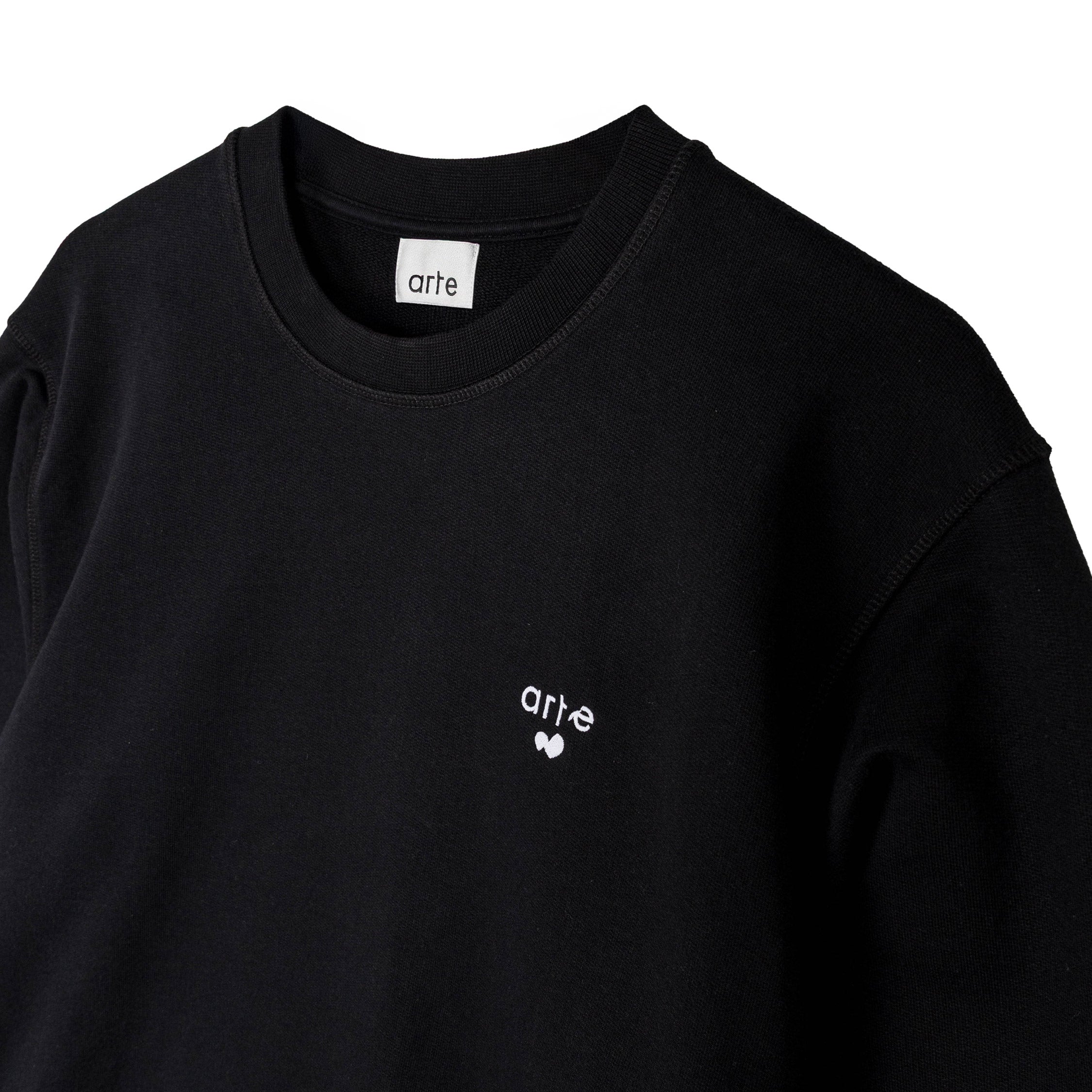 Arte Antwerp Heart Logo Crewneck | Apparel » Buy online now!