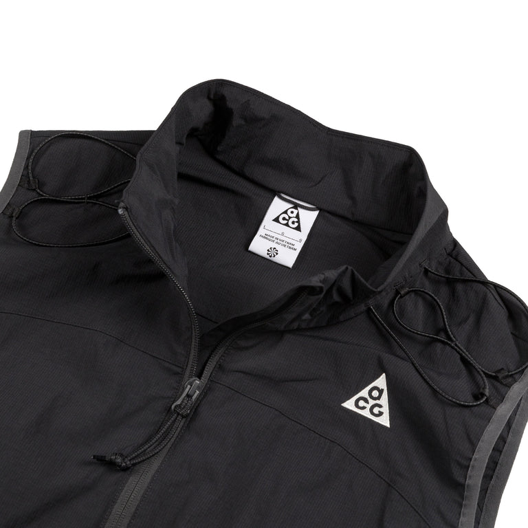 Nike	ACG *Death Bloom* Vest - L / Black / Anthracite / Summit White - 3
