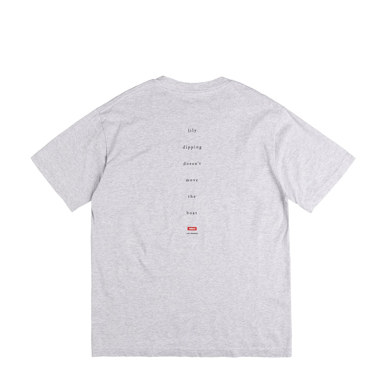 Adsum Lily Tee