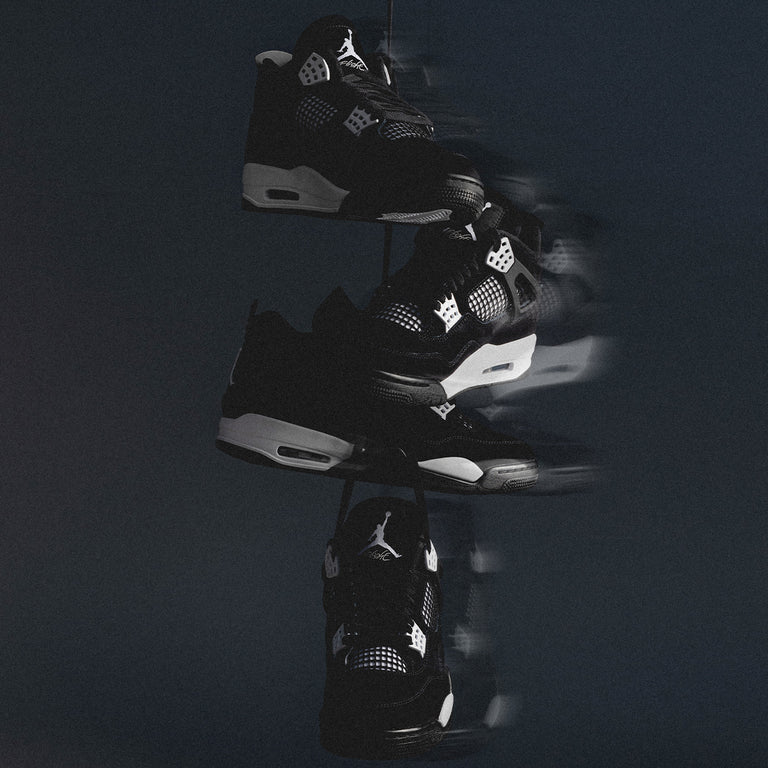 Nike Air Jordan 4 Retro *White Thunder* onfeet