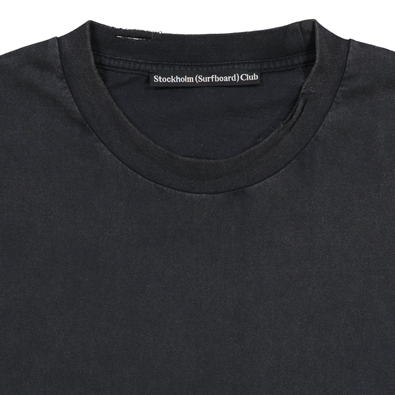 Stockholm Surfboard Club Layer Box Tee - S / Black / Red - 4