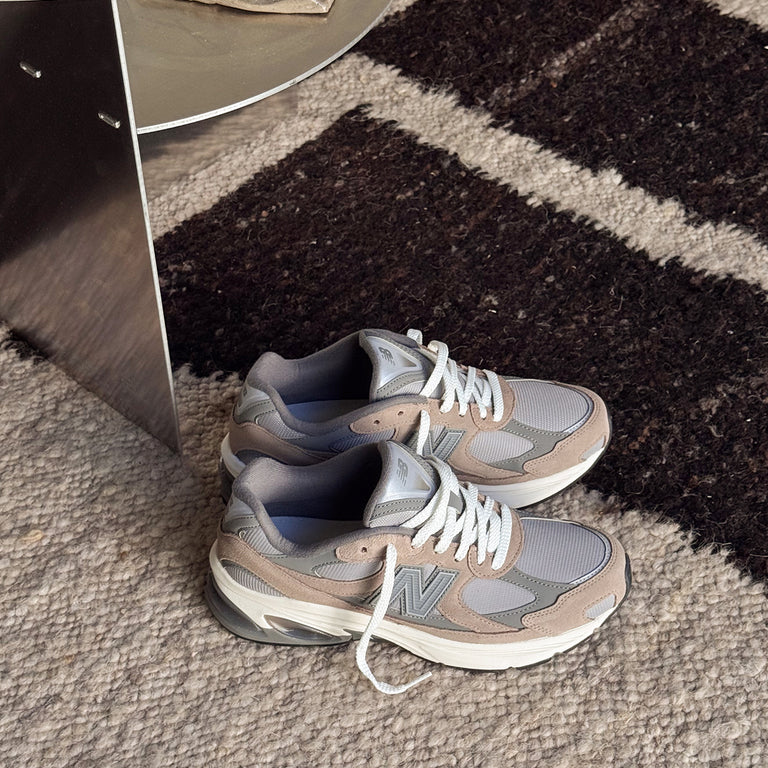 New Balance ABZORB 2010 onfeet onmodel