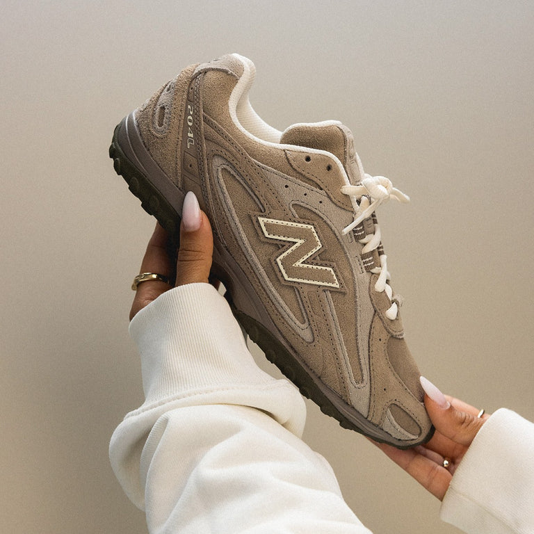 New Balance 204