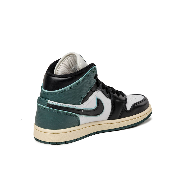 Nike Wmns Air Jordan 1 Mid SE