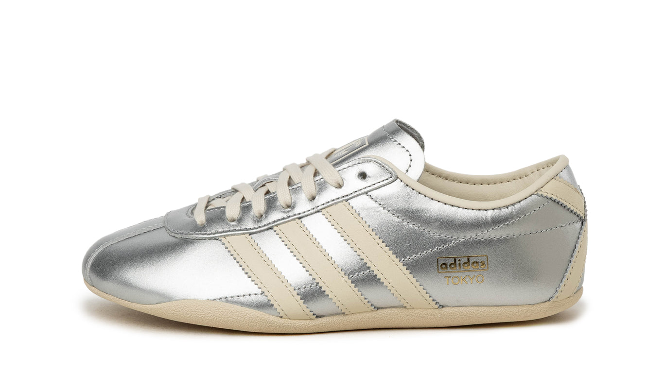 adidas TOKYO W 24センチ　美品 新品】ADIDAS TOKYO W サイズ24.5センチ - メルカリ