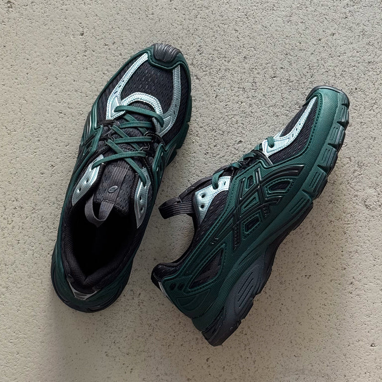 Asics UB12-S GEL-SD Lyte onfeet