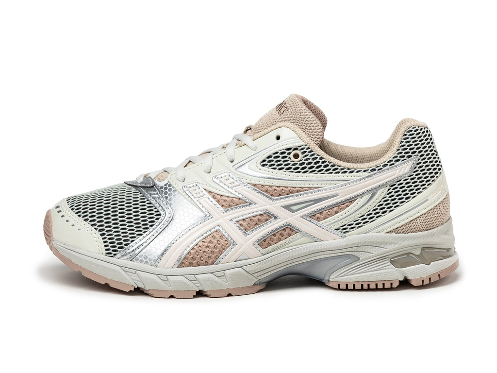 靴 ASICS GEL-DS TRAINER14 GEL-DS TRAINER 14 | Unisex | Black/Pure Silver | Sportstyle