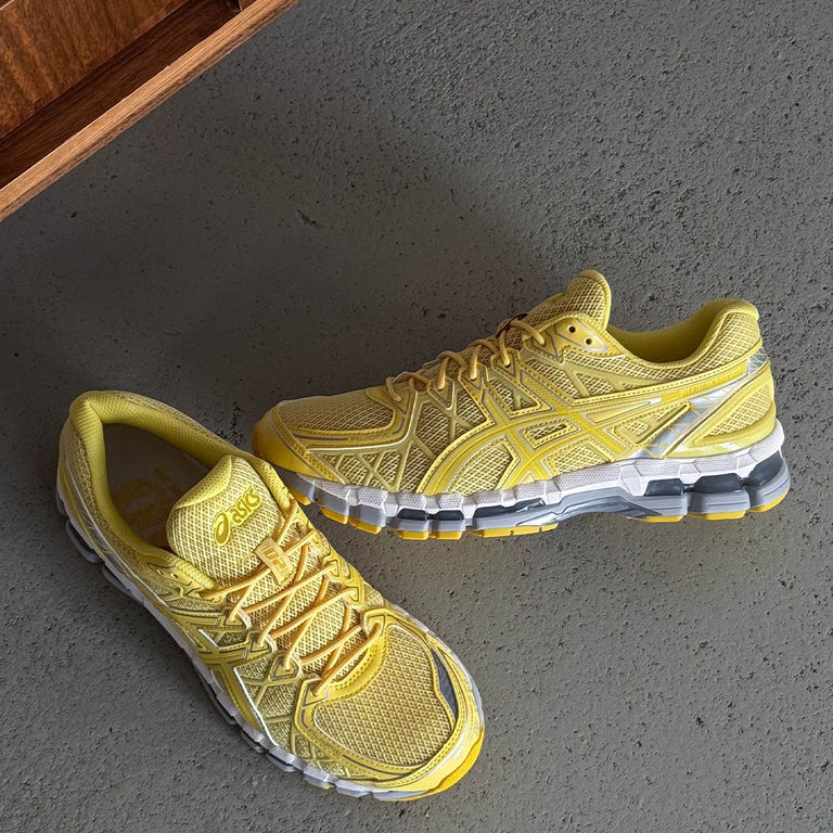 Asics GEL-Kayano 20 onfeet