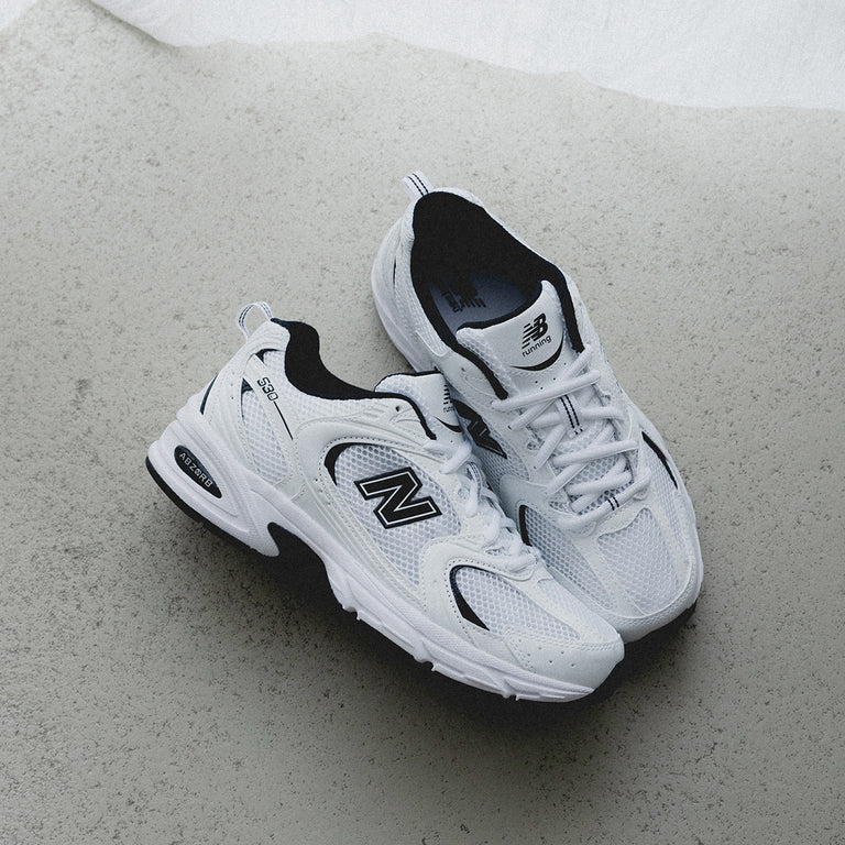 New Balance MR530EWB onfeet