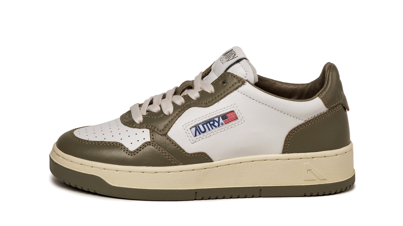 AUTRY AULWLL76 関税送料込 UhQb4ZKWGyBJMaagkStQ_AULWWB54-