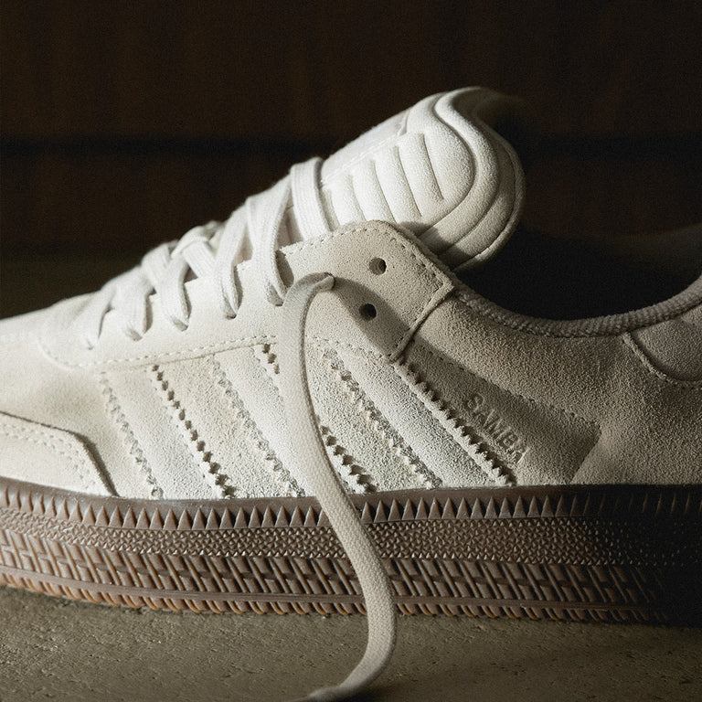 Adidas Samba XLG onfeet