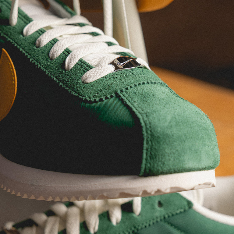 Nike Cortez TXT onfeet
