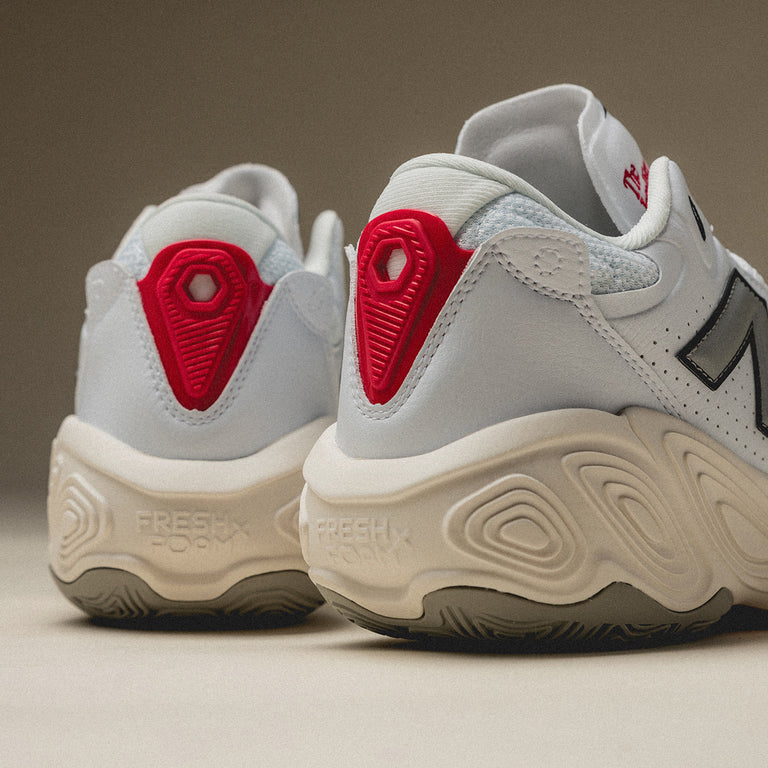 New Balance Fresh Foam BB V2 onfeet