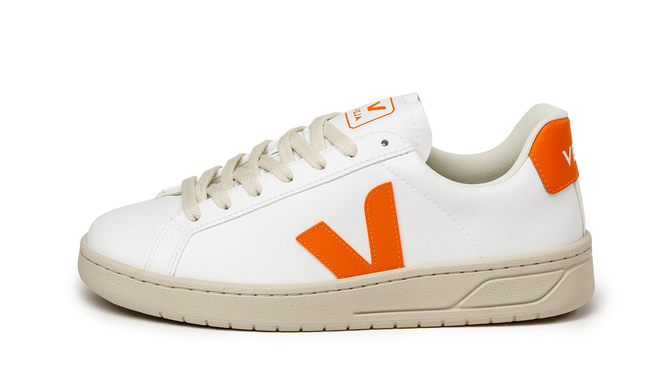 【送料&関税込】Veja Urca Sneakers In White Leather Veja Urca CWL W Sneaker » Buy online now!